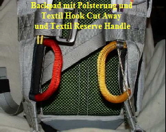 Backpad mit Polsterung und 
Textil Hook Cut Away 
und Textil Reserve Handle